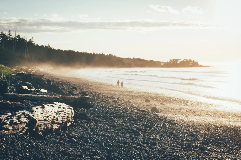 Hidden Beaches of Vancouver Island Draw Locals Seeking Solitude